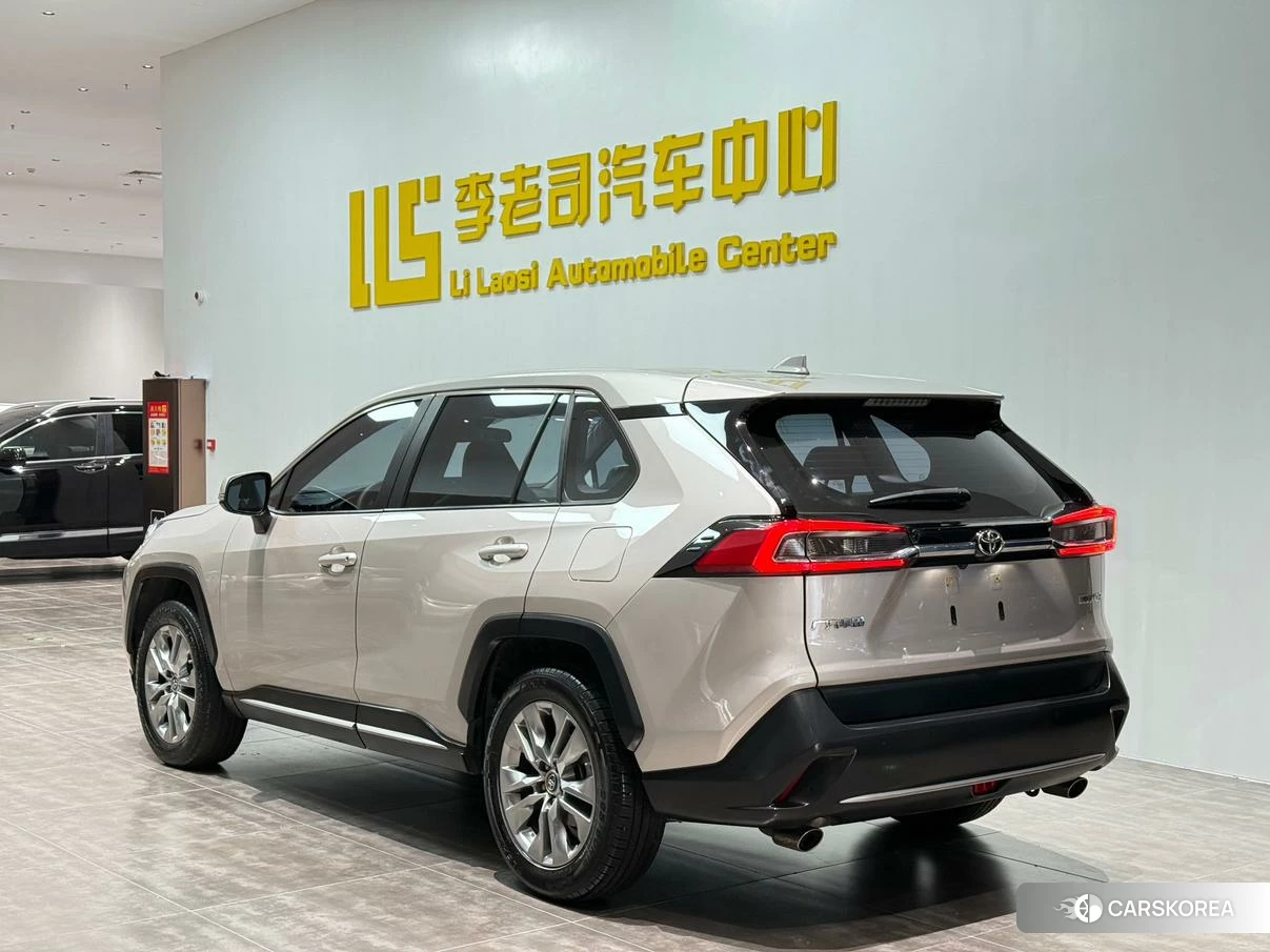 Toyota Wildlander 2020 Шампань из Китая, фото 3