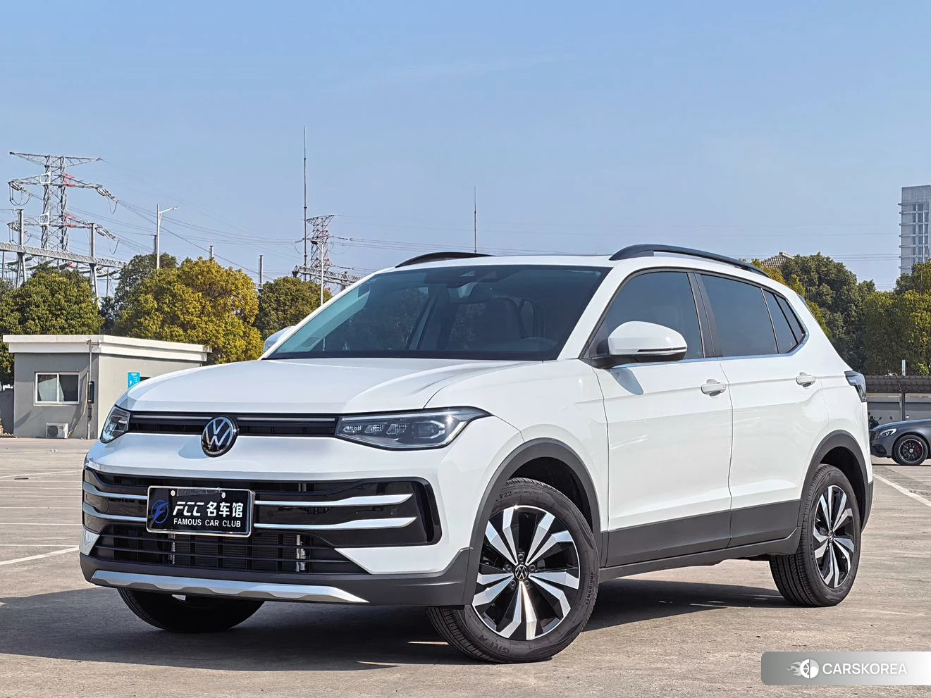 Volkswagen Tharu 2024 Белый из Китая, фото 3