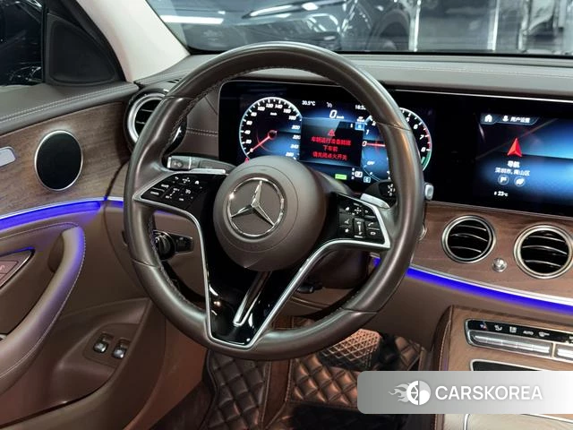 Mercedes-Benz E-Class 2022 Черный из Китая, фото 3