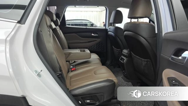 Hyundai The New Santa Fe 2021 Белый из Кореи, фото 3