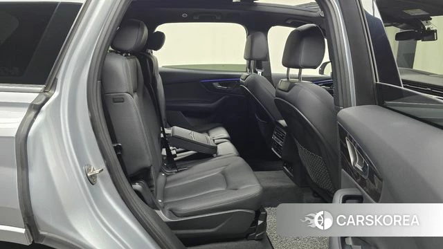 Audi Q7 (4M) 2021 Серебряный из Кореи, фото 3
