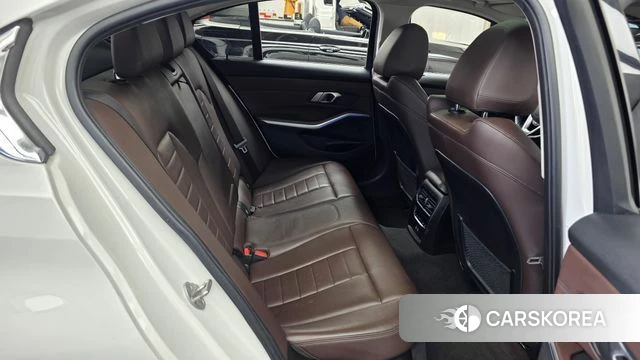BMW 3 Series (G20) 2021 Белый из Кореи, фото 3