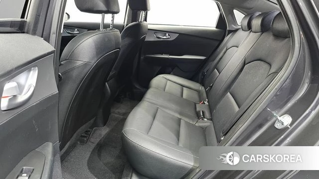 Kia The New K3 2nd generation 2022 Серый из Кореи, фото 3