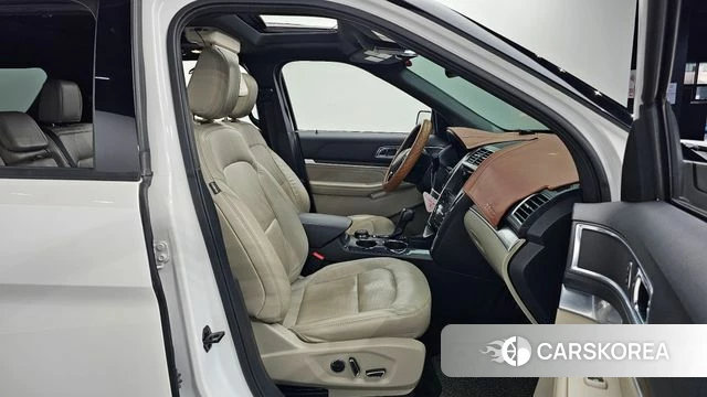 Ford Explorer 2018 Белый из Кореи, фото 3
