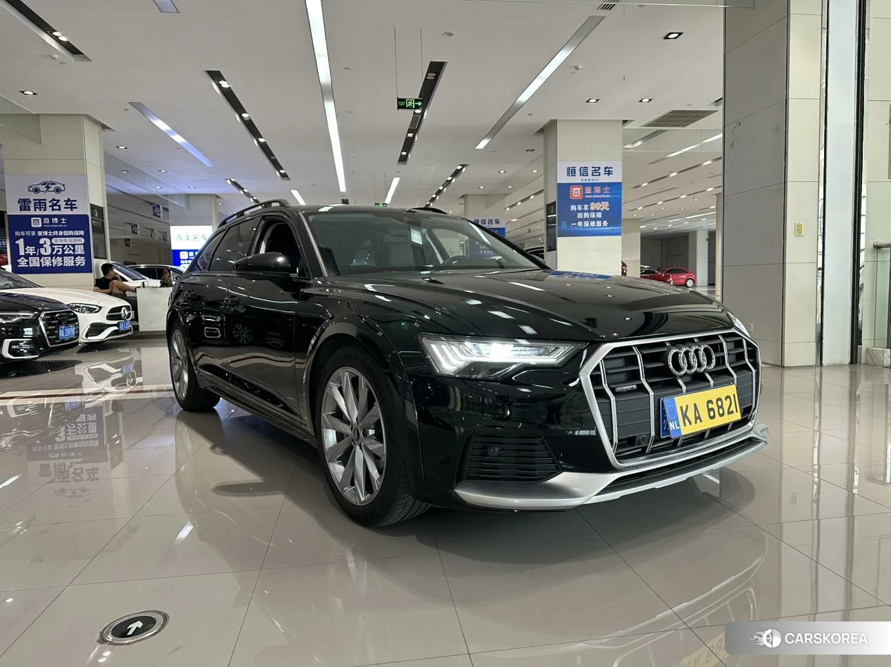 Audi A6 2023 Черный из Китая, фото 3