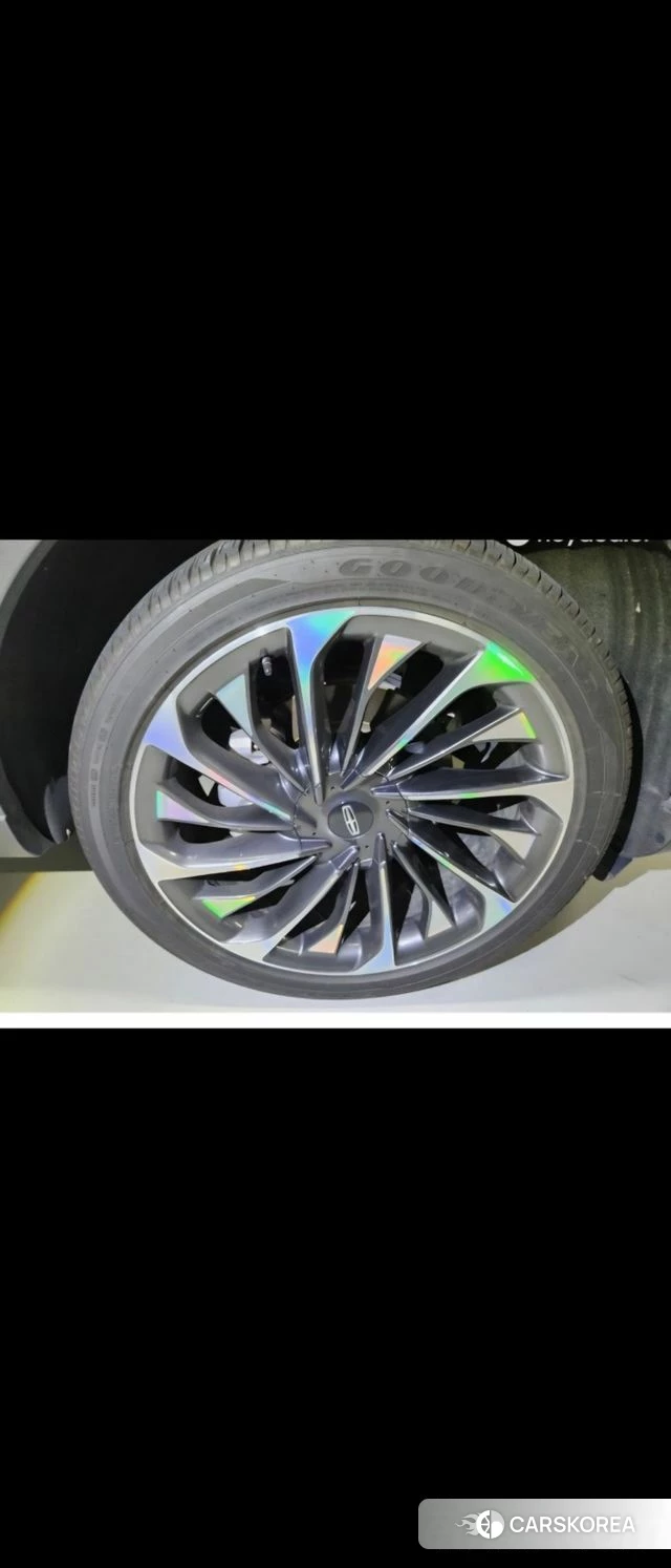 Lincoln Aviator 2nd generation 2022 Белый из Кореи, фото 3