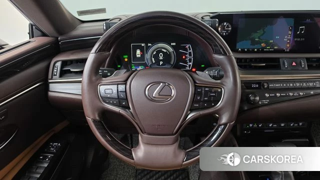 Lexus ES300h 7th generation 2019 Серый из Кореи, фото 3