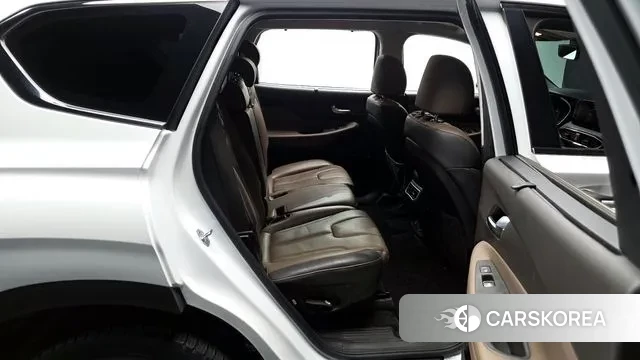 Hyundai The New Santa Fe 2022 Белый из Кореи, фото 3