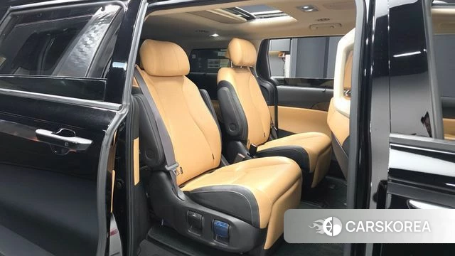 Kia Carnival 4th generation 2022 Черный из Кореи, фото 3