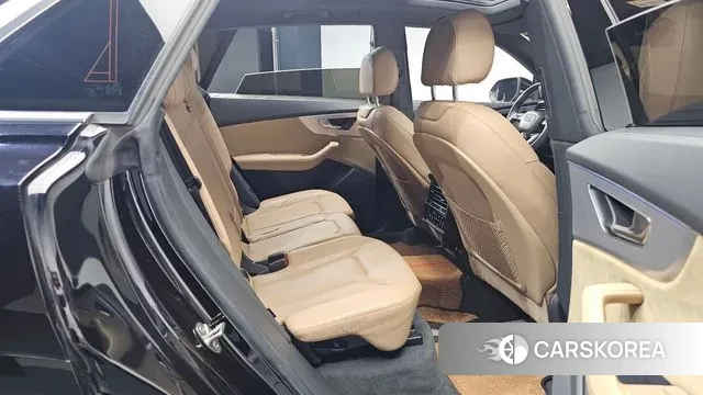 Audi Q8 (4M) 2020 Черный из Кореи, фото 3