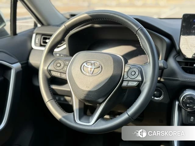 Toyota RAV4 2024 Белый из Китая, фото 3