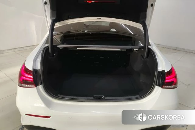 Mercedes-Benz A-Class 2023 Белый из Китая, фото 3
