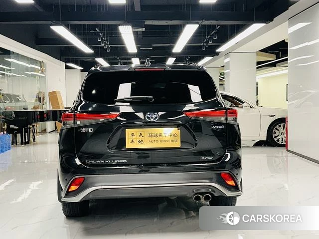 Toyota Crown 2021 Черный из Китая, фото 3