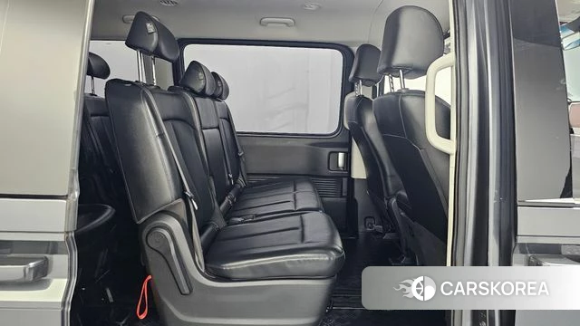 Hyundai Staria 2022 Серый из Кореи, фото 3