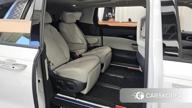 Kia Carnival 4th generation 2022 Белый из Кореи, фото 3