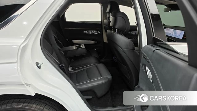 Genesis GV70 2025 Белый из Кореи, фото 3
