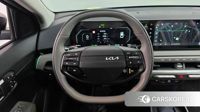 Kia EV4 2025 Черный из Кореи, фото 3