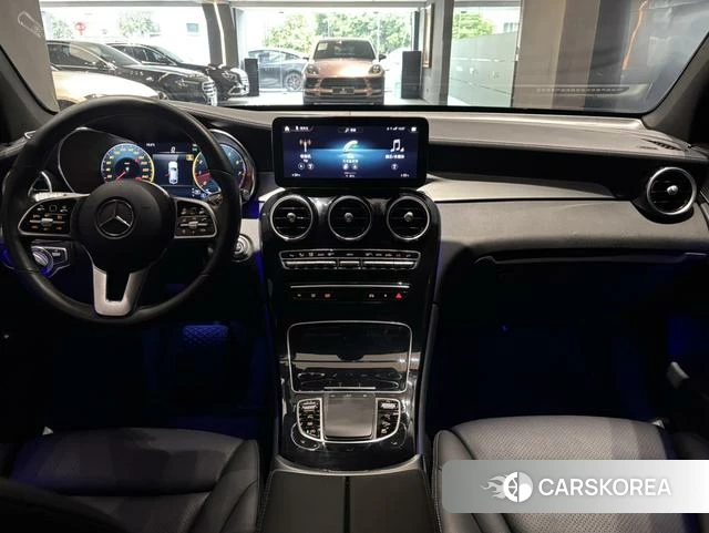 Mercedes-Benz GLC 2021 Белый из Китая, фото 3