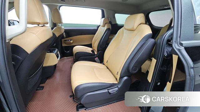 Kia Carnival 4th generation 2022 Черный из Кореи, фото 3