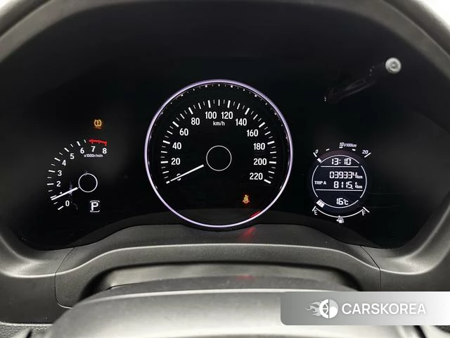 Honda Vezel 2021 Белый из Китая, фото 3