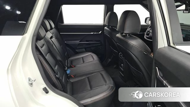 Ssangyong Torres EVX 2024 Белый из Кореи, фото 3
