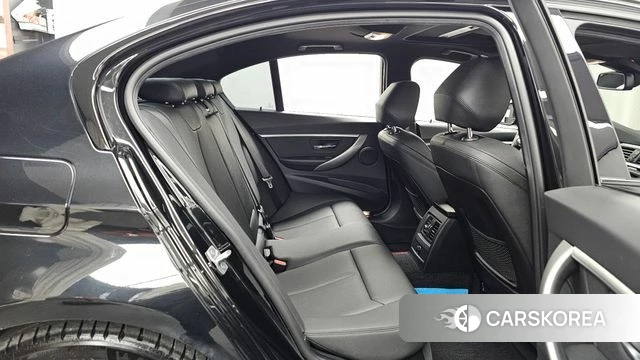 BMW 3 Series (F30) 2018 Черный из Кореи, фото 3