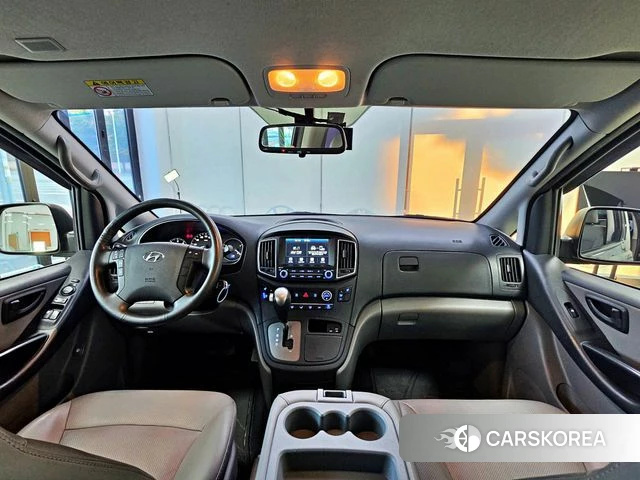 Hyundai The New Grand Starex 2019 Черный из Кореи, фото 3