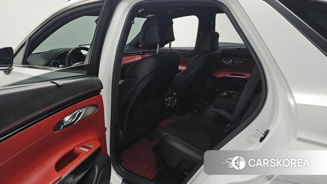 Genesis GV70 2022 Белый из Кореи, фото 4