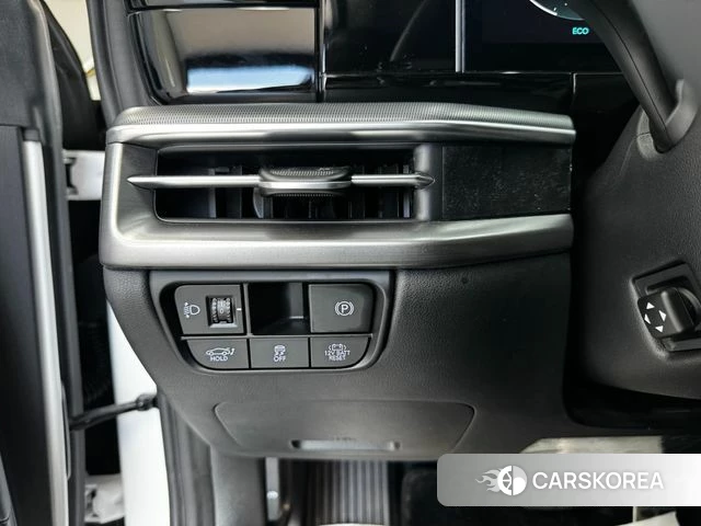 Hyundai Grandeur Hybrid (GN7) id 4958165 из Кореи 3