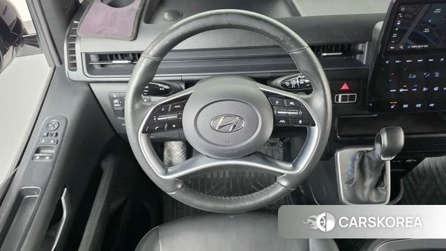 Hyundai Staria 2023 Белый из Кореи, фото 3