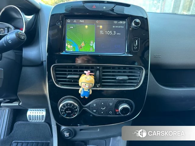 Renault Korea (Samsung) Clio 2019 Серый из Кореи, фото 3