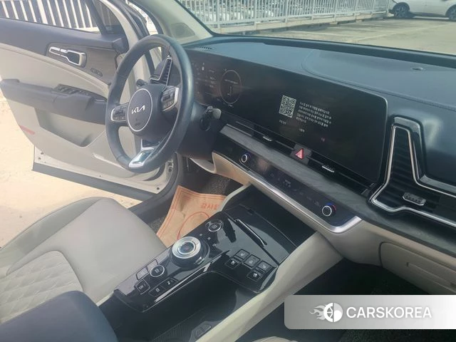 Kia Sportage 5th Generation 2023 Белый из Кореи, фото 3