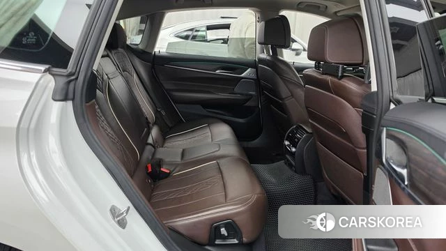 BMW 6 Series GT (G32) 2020 Коричневый из Кореи, фото 3