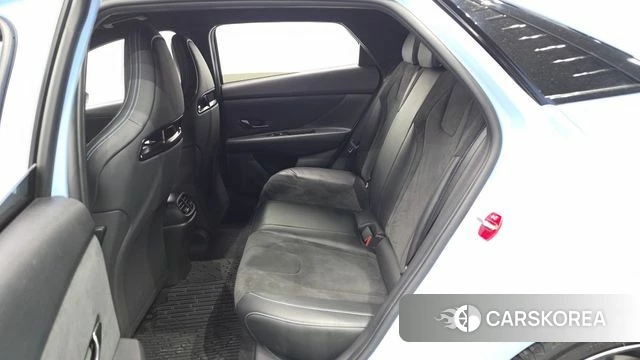 Hyundai Avante (CN7) 2021 Светло-серебряный цвет из Кореи, фото 3
