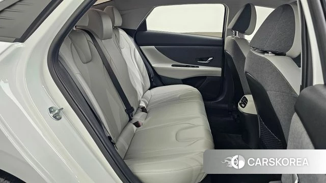 Hyundai Avante (CN7) 2022 Белый из Кореи, фото 3
