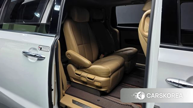 Kia The New Carnival 2019 Белый из Кореи, фото 3