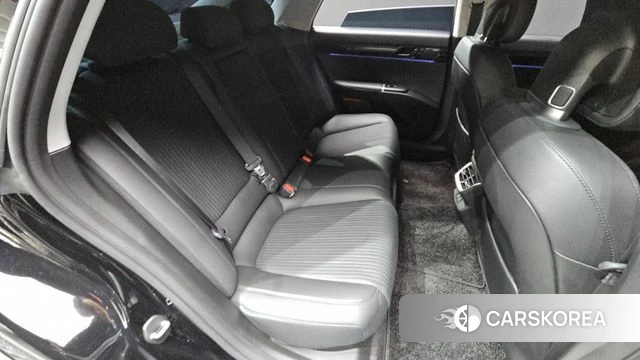 Hyundai Grandeur Hybrid (GN7) 2023 Черный из Кореи, фото 3