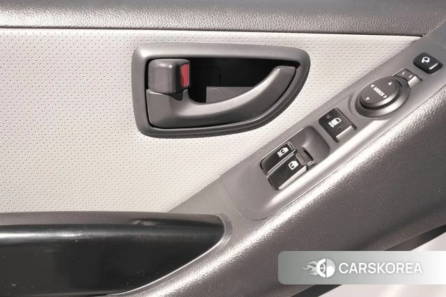 Hyundai The New Grand Starex 2018 Серебристо-серый из Кореи, фото 3