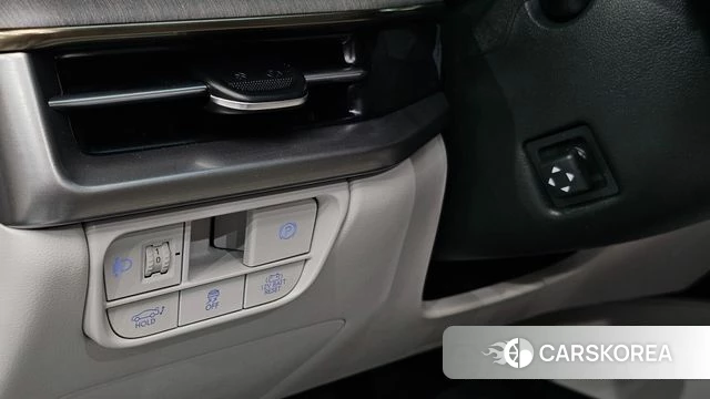 Hyundai Grandeur Hybrid (GN7) 2023 Белый из Кореи, фото 3