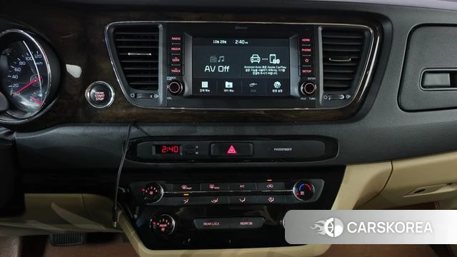 Kia The New Carnival 2018 Черный из Кореи, фото 3