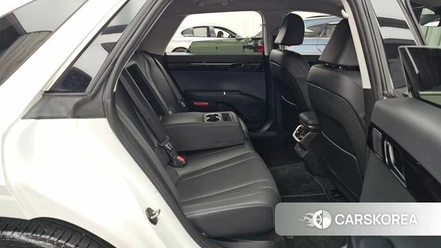 Hyundai Grandeur (GN7) 2023 Белый из Кореи, фото 3