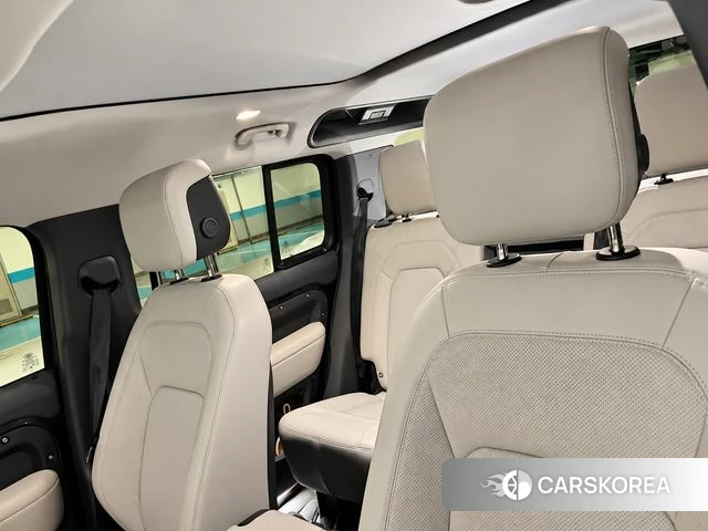 Land Rover Defender (L663) 2025 Серый из Кореи, фото 3