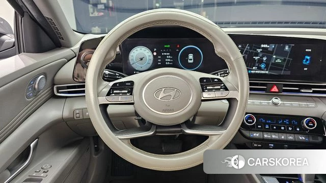 Hyundai The New Avante (CN7) 2023 Серый из Кореи, фото 3