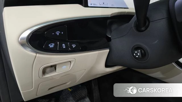Genesis GV70 2024 Белый из Кореи, фото 3