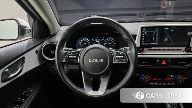 Kia The New K3 2nd generation 2022 Белый из Кореи, фото 3