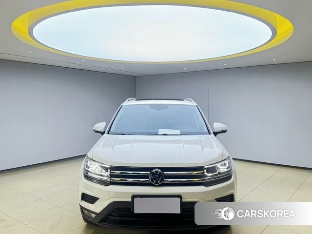 Volkswagen Tharu 2021 Белый из Китая, фото 3