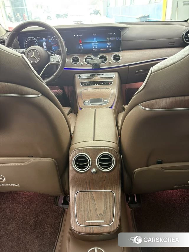 Mercedes-Benz E-Class 2023 Черный из Китая, фото 3