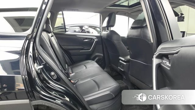 Toyota RAV4 5th Generation 2023 Черный из Кореи, фото 3