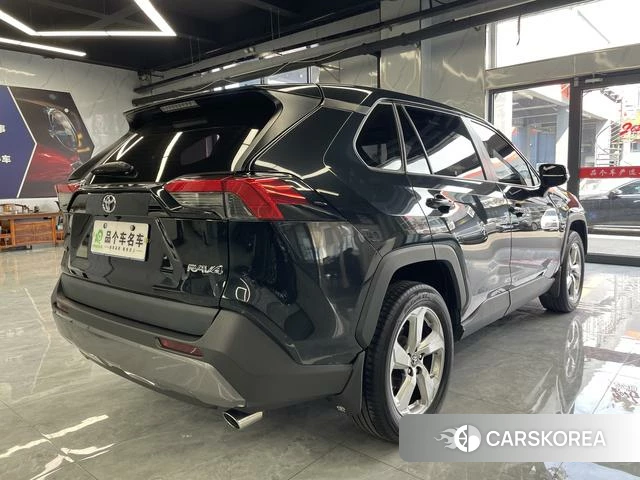 Toyota RAV4 2020 Черный из Китая, фото 3