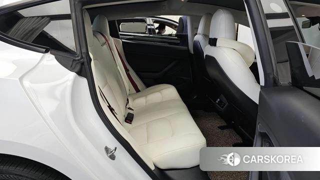 Tesla Model 3 2022 Белый из Кореи, фото 3